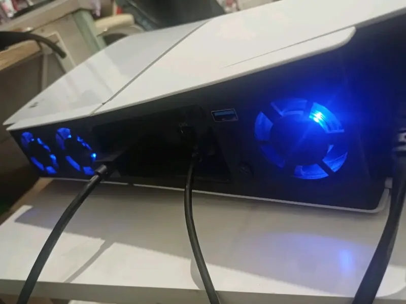 Play station 5 - 4