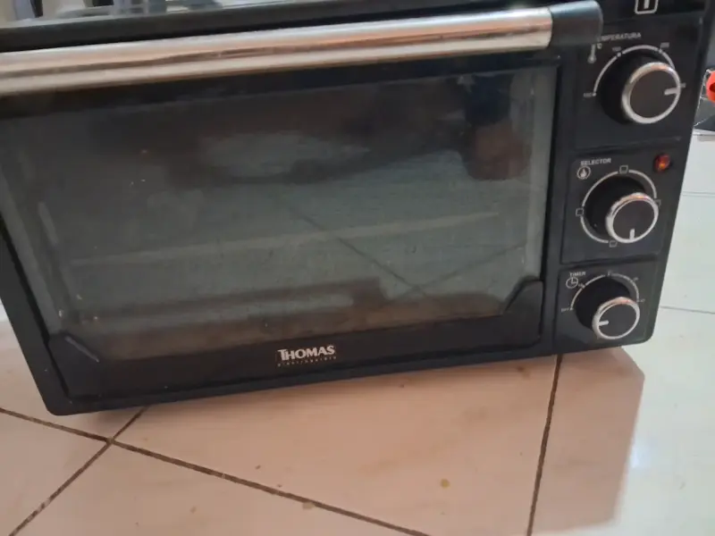 Horno eléctrico negro Thomás - 2