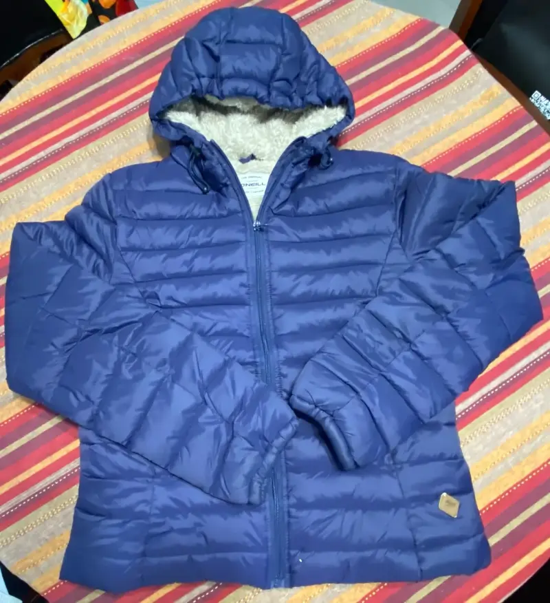 Chaqueta Mujer azul acolchada con capucha