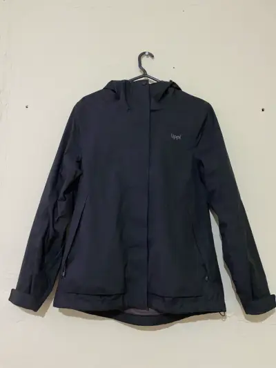 Chaqueta negra lippi con capucha - miniatura 1