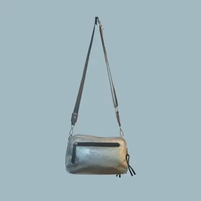 Bolso cruzado metalizado plata - miniatura 2