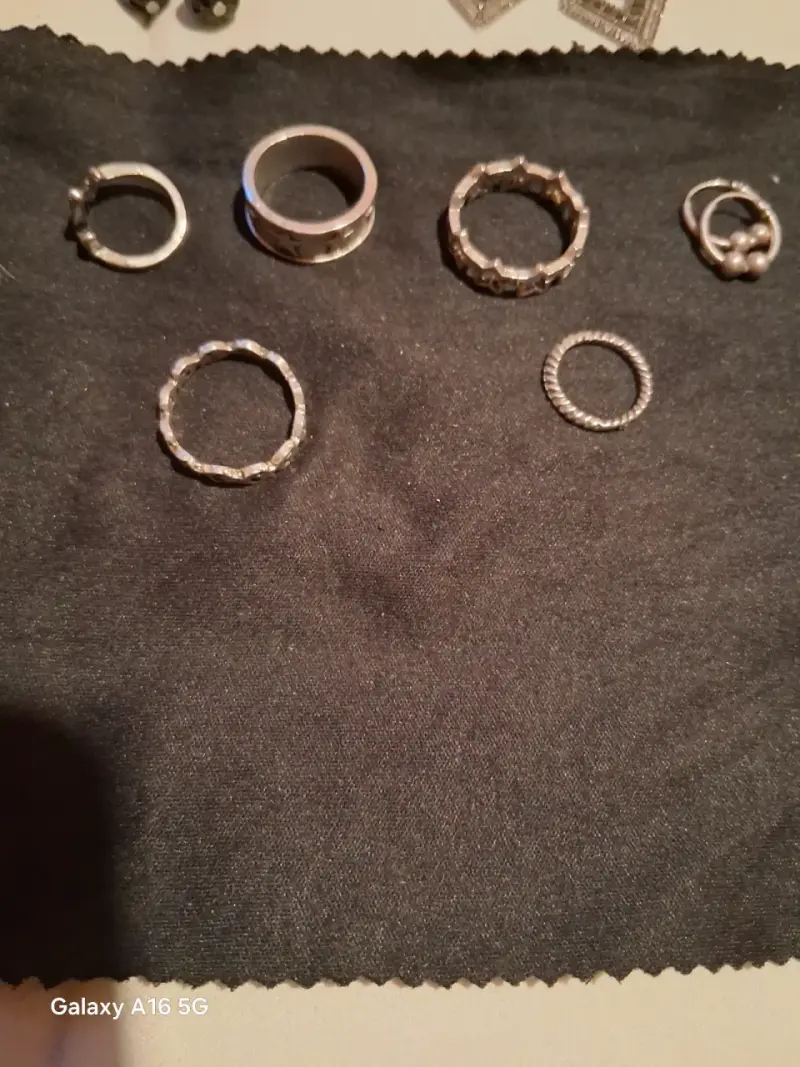 Joyería variada en acero y algo bañada en oro - 6