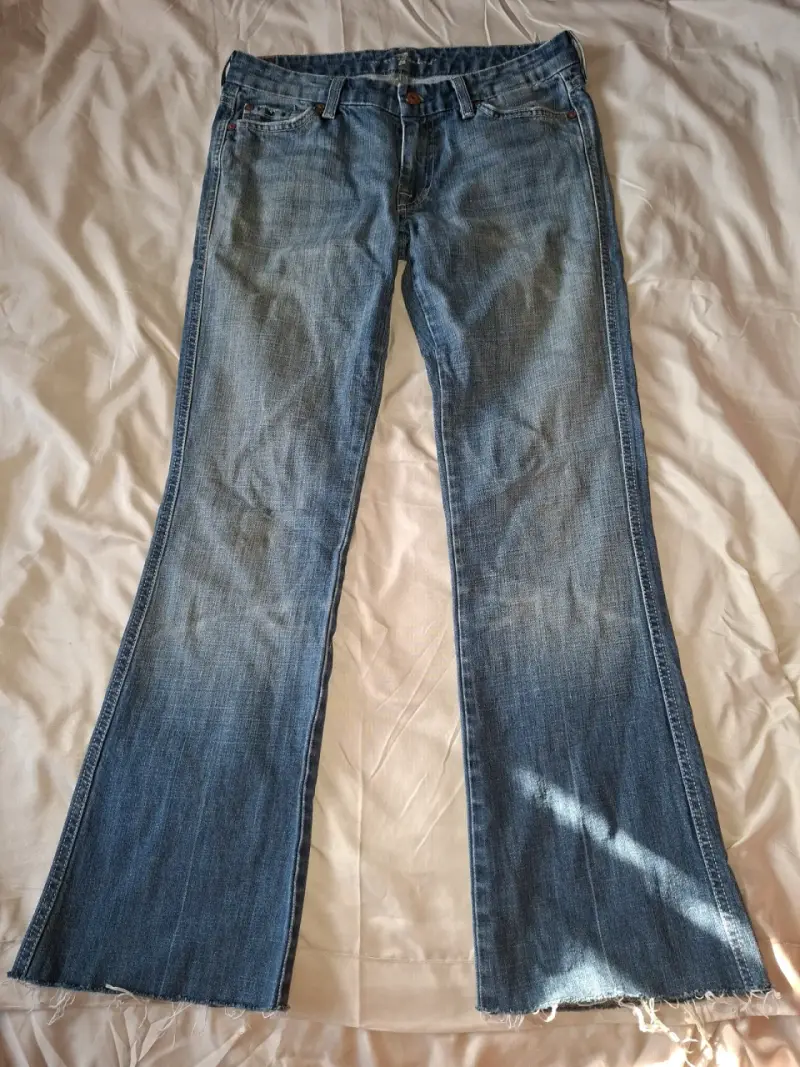 Jeans acampanados - 1