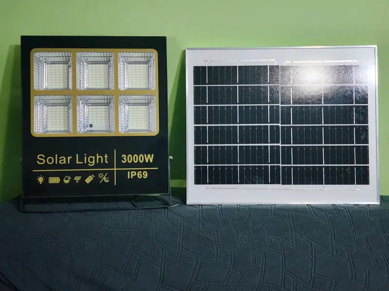 Luz solar 3000W con panel - 1