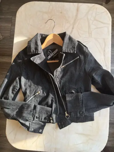 Chaqueta de mezclilla negra - miniatura 2