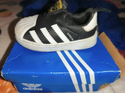 Zapatillas adidas Superstar bebé - miniatura 1