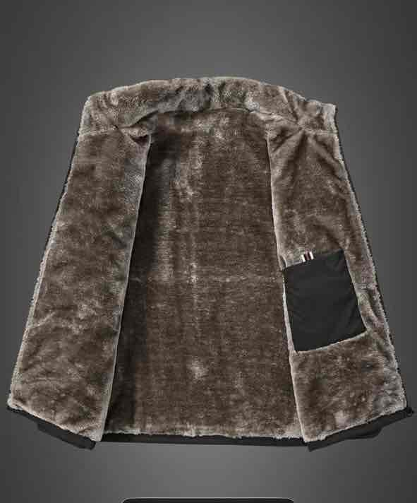 Chaqueta negra con interior peluche - 2