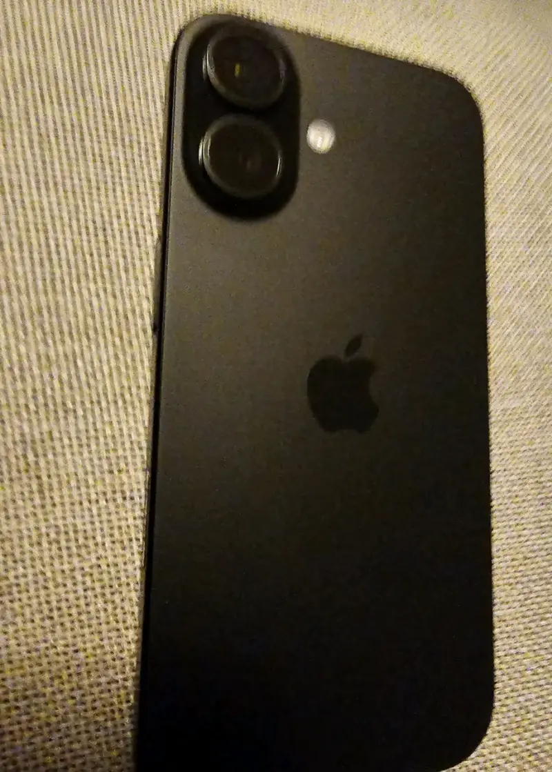 Iphone 16 de 128GB Nuevo para toda compañia - 1