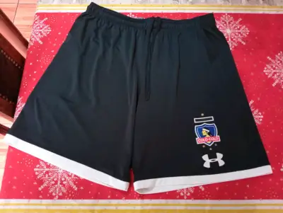 Short deportivo Colo-Colo negro - miniatura 1