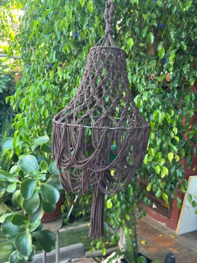 Lámpara colgante de macramé - miniatura 2