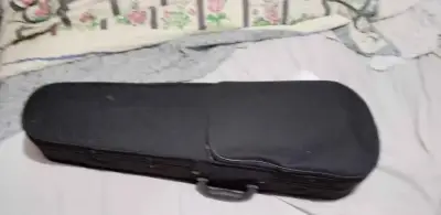 Violín con estuche y arco - miniatura 2