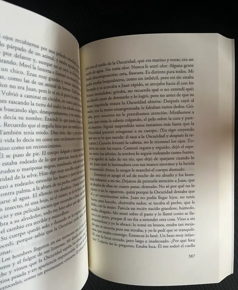 Libro Nuestra parte de noche - 4