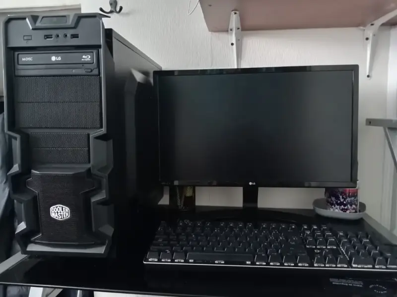 PC Gamer completo con accesorios - 2