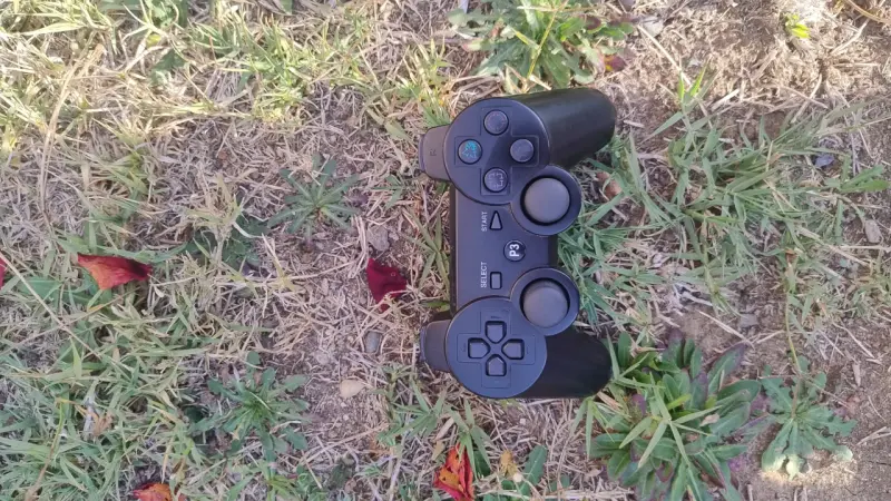 PlayStation 3 Super Slim - 3