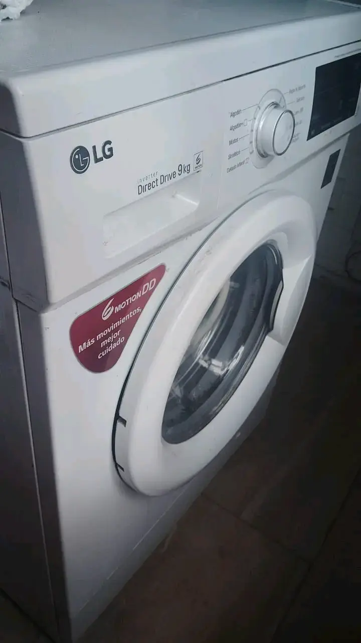 Lavadora LG Direct Drive 9kg