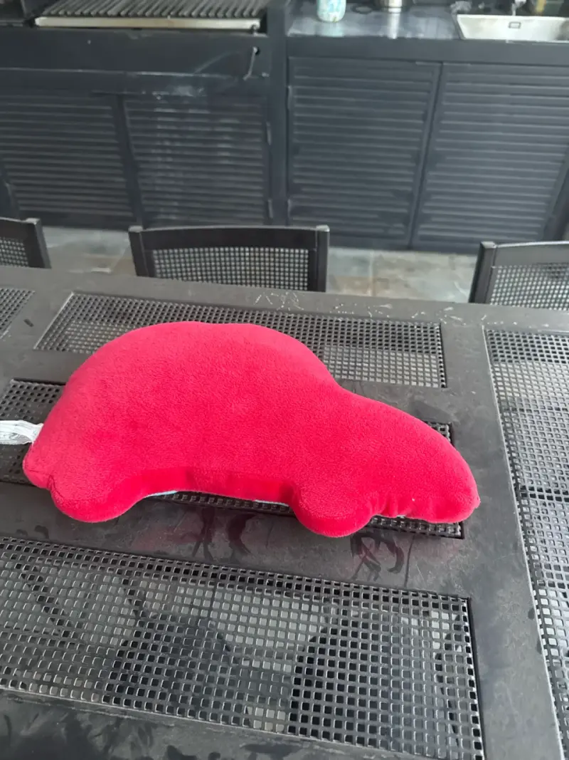 Almohada infantil auto rojo y azul - 2