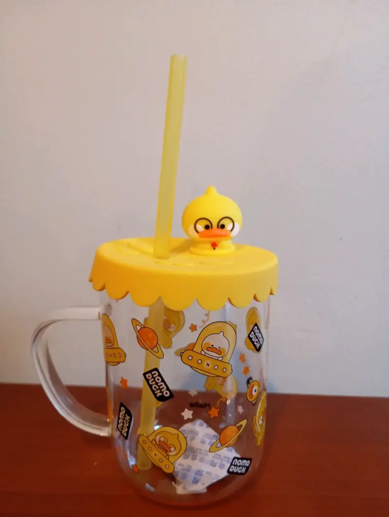 Vaso con tapa de pato
