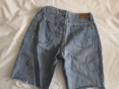 Shorts/Bermudas jeans rotos azul - miniatura 3