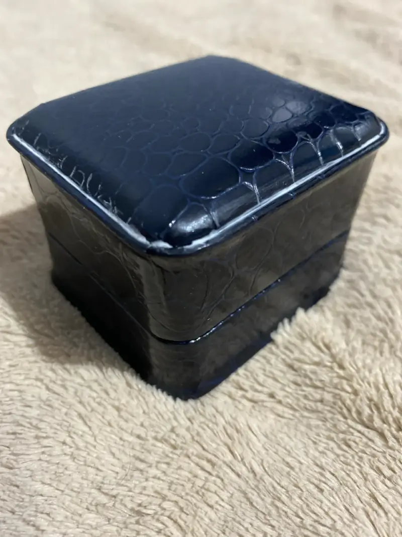 Gemelos dorados con caja - 2