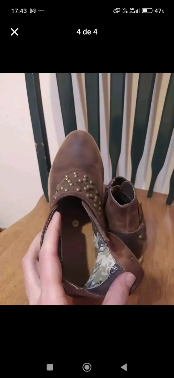 Botines marrones de cuero con tachas - 3