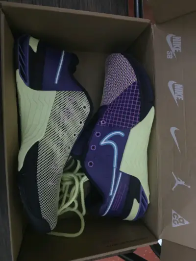Nike Metcon 8 AMP Originales Talla 42.5 / 27 cm - miniatura 4