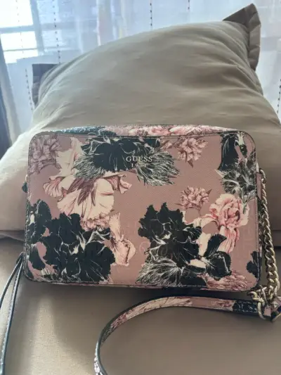 Cartera Guess 1981  estampado floral - miniatura 2