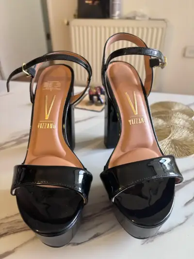 Tacones altos negros Vizzano - miniatura 1