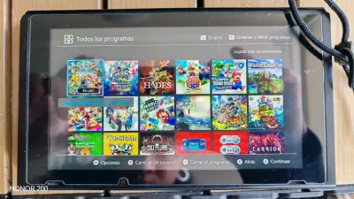 Consola Nintendo Switch con accesorios - miniatura 2