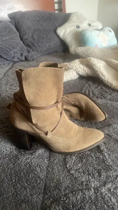 Botines de gamuza con tacón gacel - miniatura 1