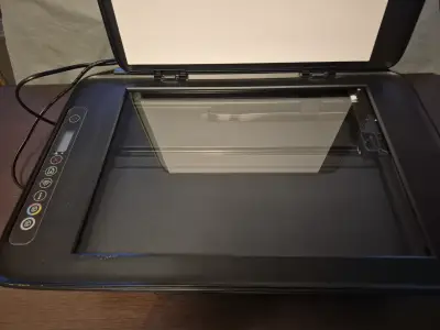 Impresora Multifuncional Color HP deskjet 2874 - miniatura 2