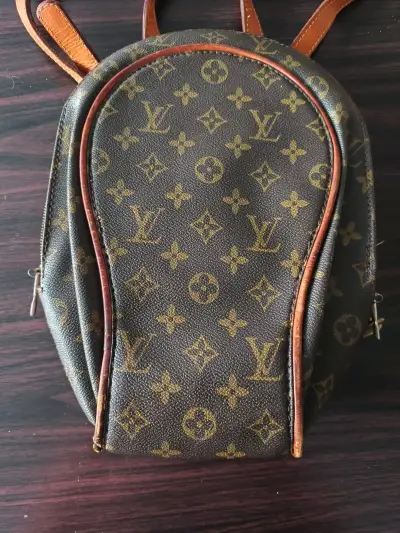 Mochila Louis Vuitton Monogram - miniatura 1