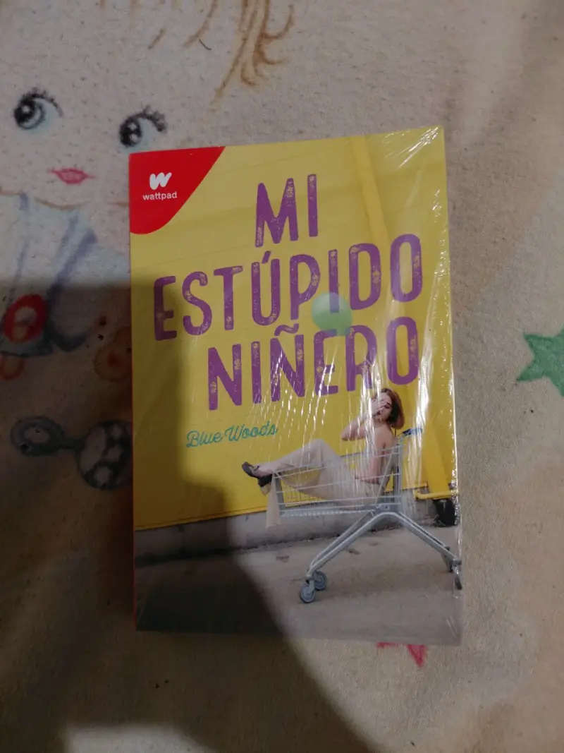 Libro Mi Estúpido Niñero - 1