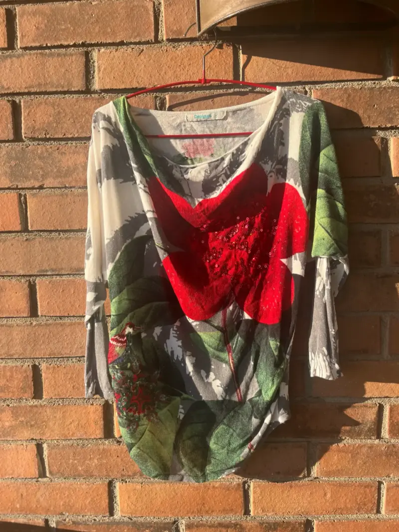 Polera estampada con flor S - 3