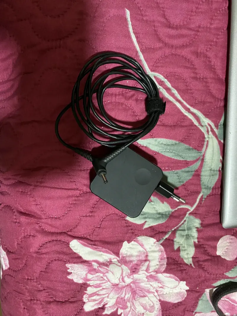 2 Laptop Lenovo Yoga gris - 6