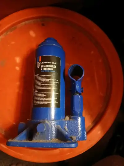 Gata hidráulica 4 toneladas azul - miniatura 1
