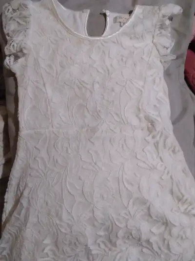 Vestido blanco de encaje para niña talla 6 - miniatura 4