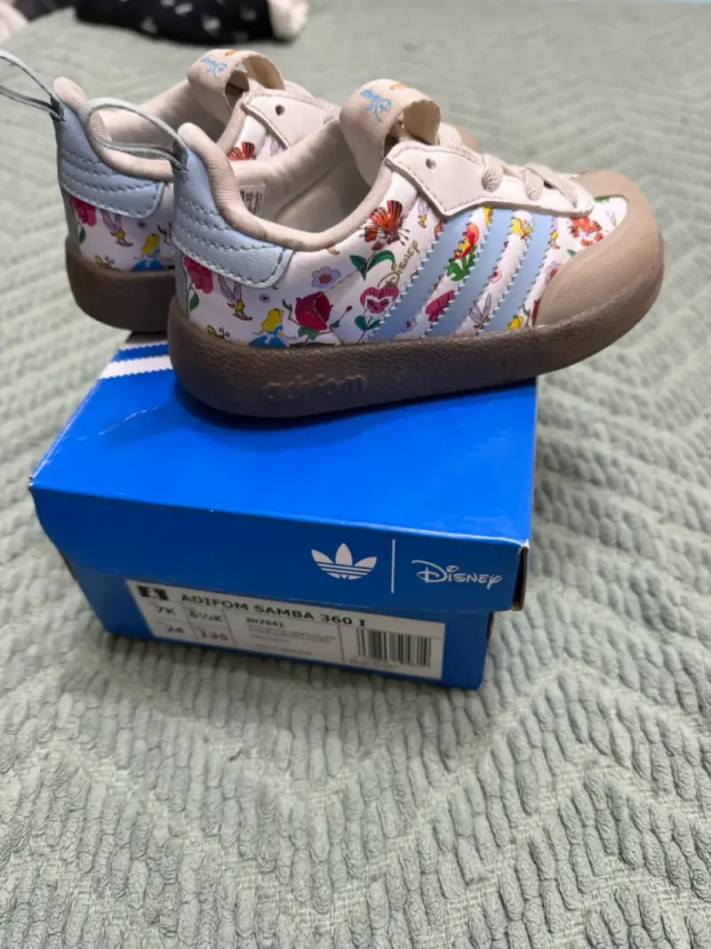 Zapatillas infantiles Disney estampadas - 2