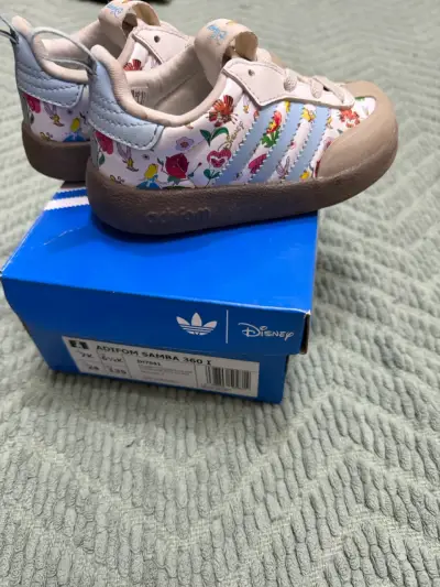 Zapatillas infantiles Disney estampadas - miniatura 3