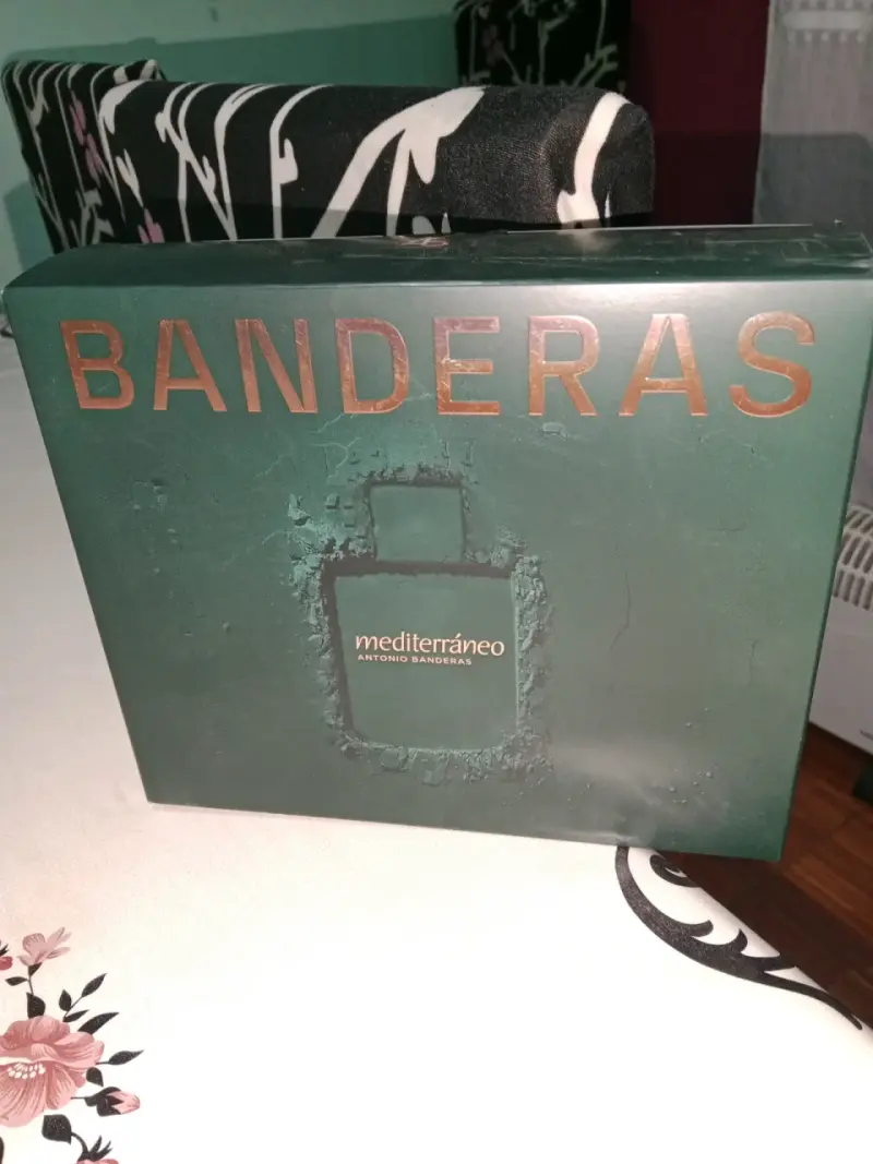Perfume Mediterráneo Banderas