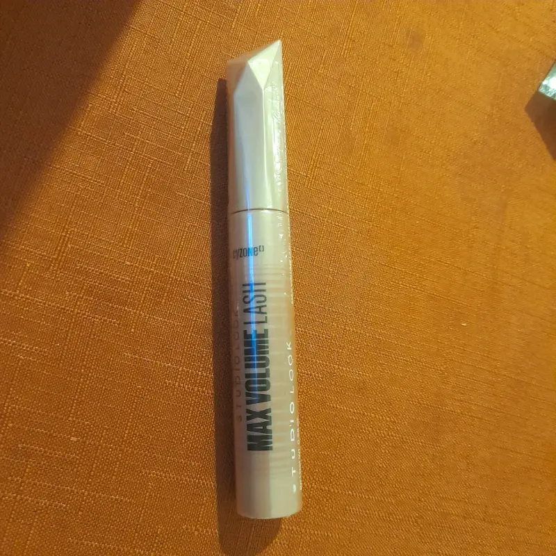 Rímel Max Volume Lash