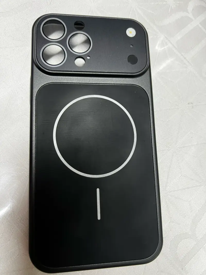Carcasa para iPhone magnética - 4