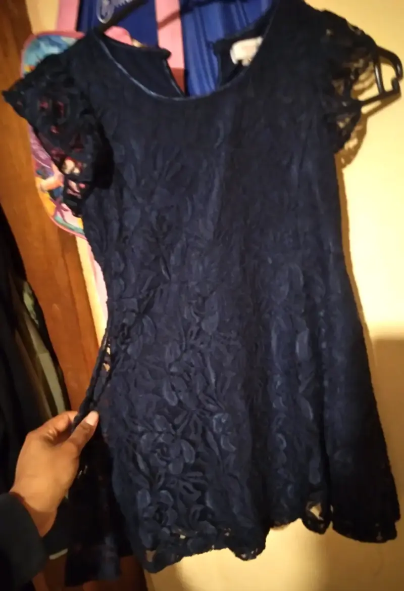 Vestido azul encaje elegante talla 6 - 1