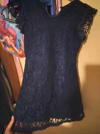 Vestido azul encaje elegante talla 6 - miniatura 3
