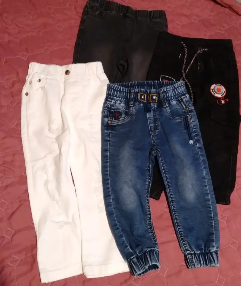 Pack de jeans y pantalones para niños talla 2 - 1