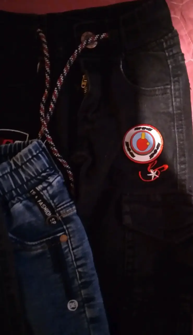 Pack de jeans y pantalones para niños talla 2 - 4
