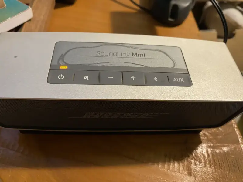 Parlante Bose SoundLink Mini - 1