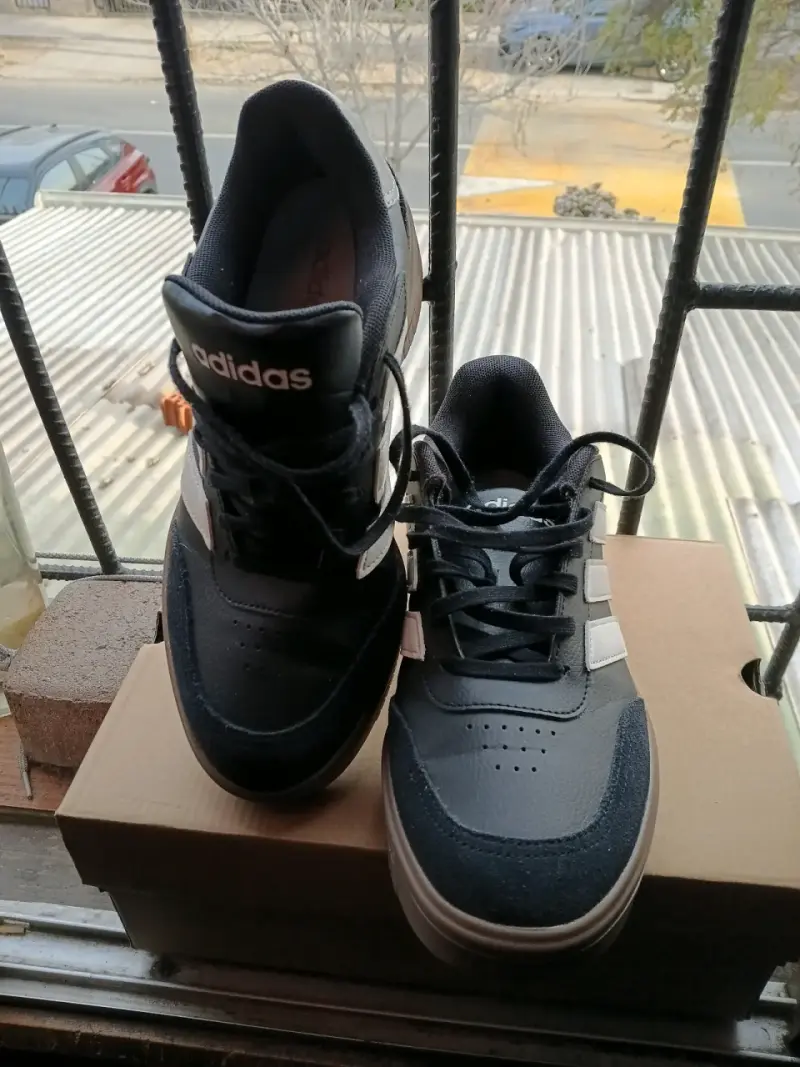 Zapatillas Adidas - 2