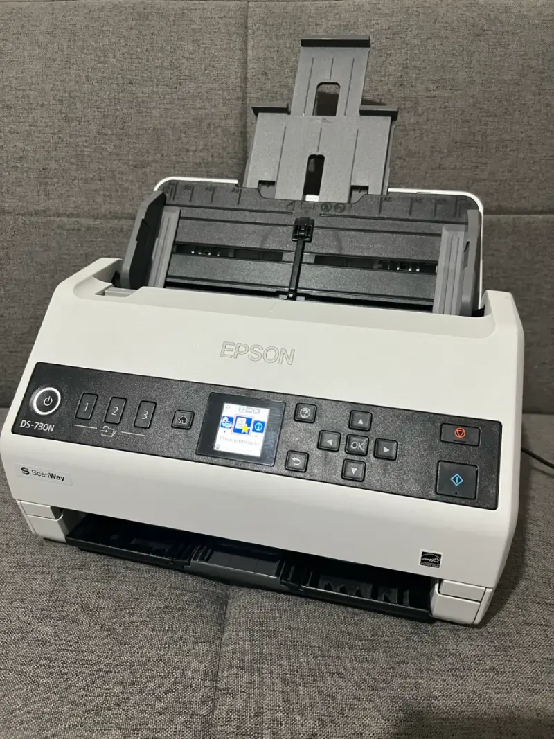 Scanner Epson DS-730N - 1