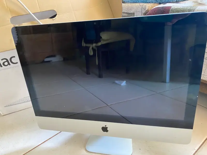 Computador iMac usado - 1