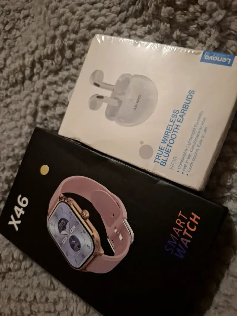 Smartwatch X46 con correa rosada - 1
